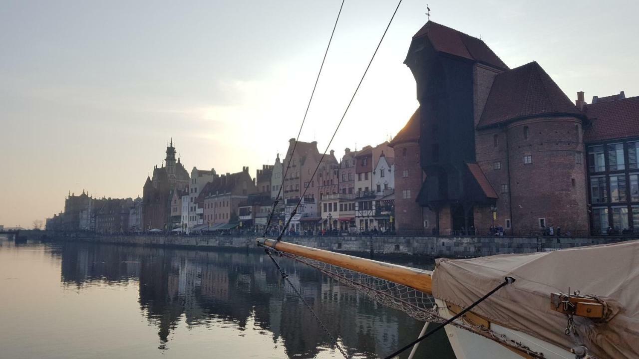 New Apartment 100M From Old Town And Marina グダニスク エクステリア 写真