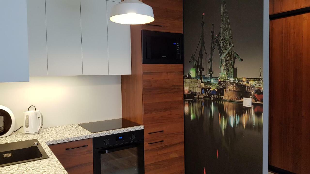 New Apartment 100M From Old Town And Marina グダニスク エクステリア 写真